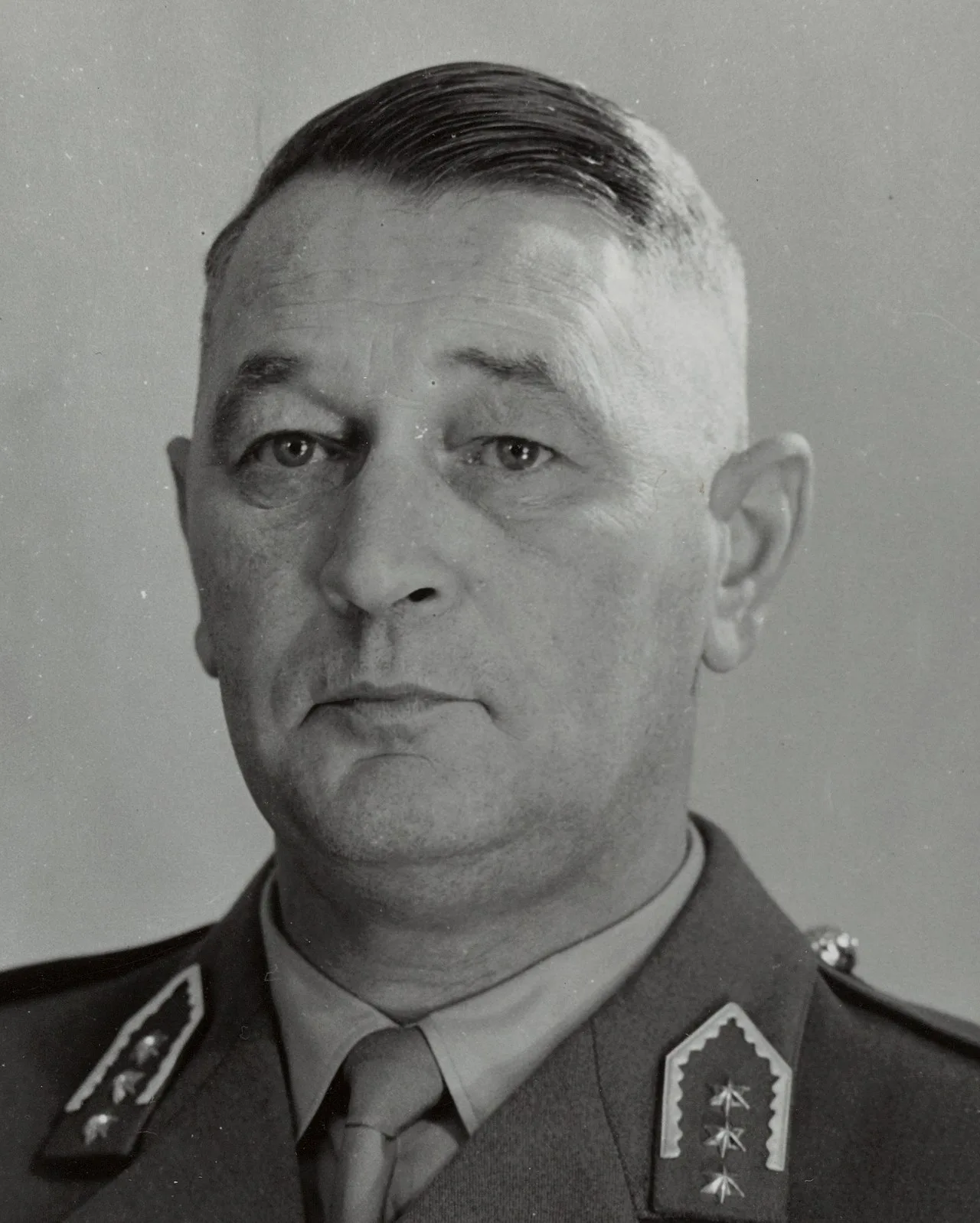 Porträt von Gillis Johannis le Fèvre de Montigny (1901–1982) – Gedenkseite