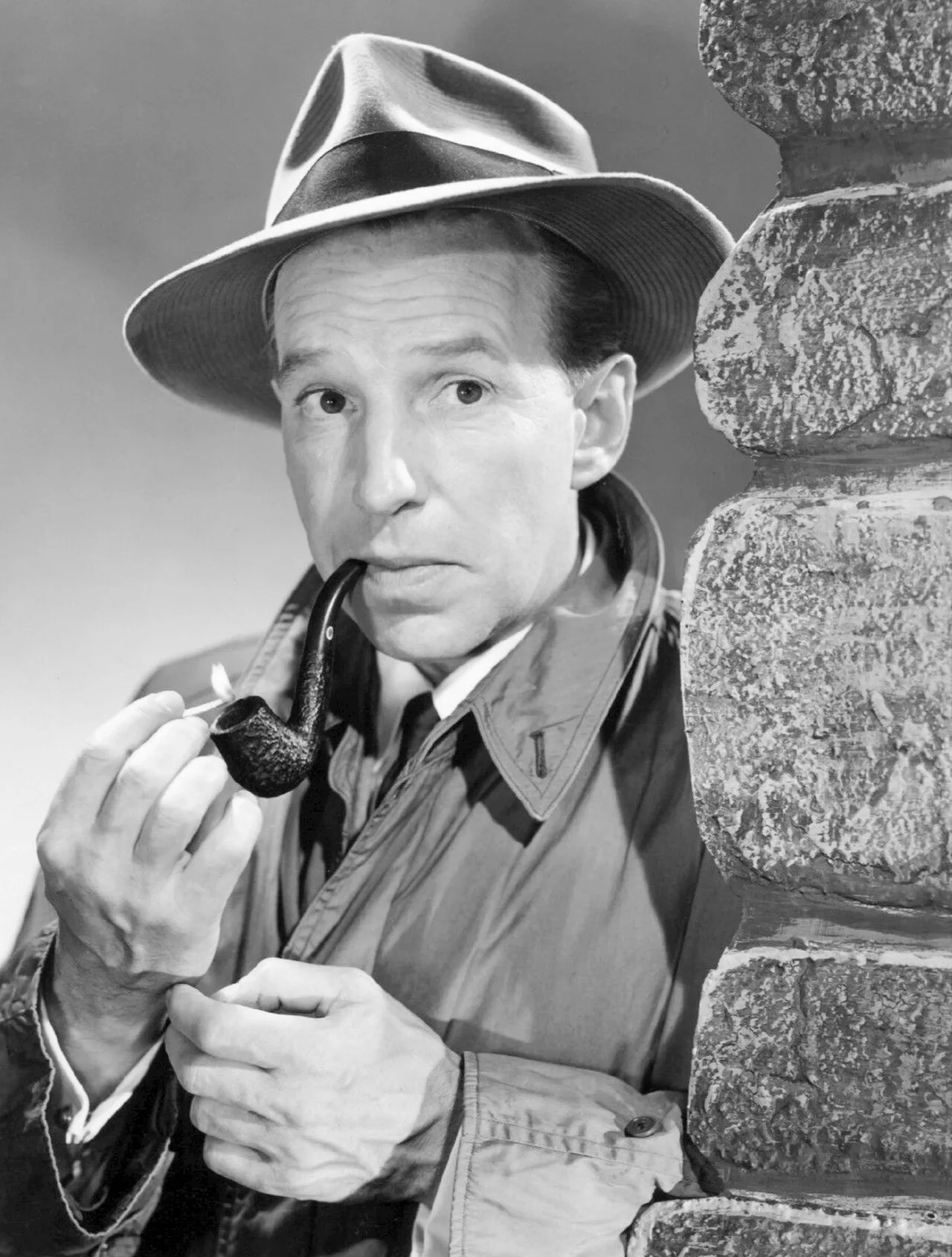Porträt von Lloyd Nolan (1902–1985) – Gedenkseite