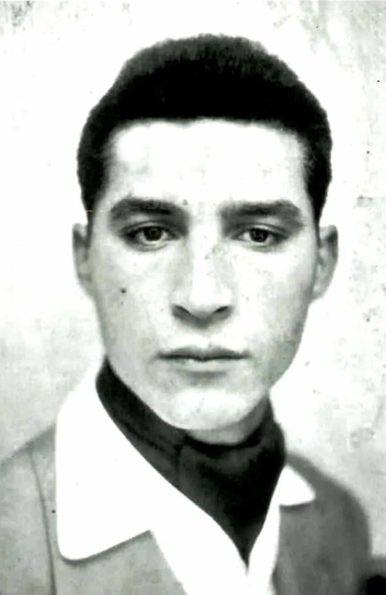 Portrait of Abdelkader Mazouz (1932–1978) – memorial page