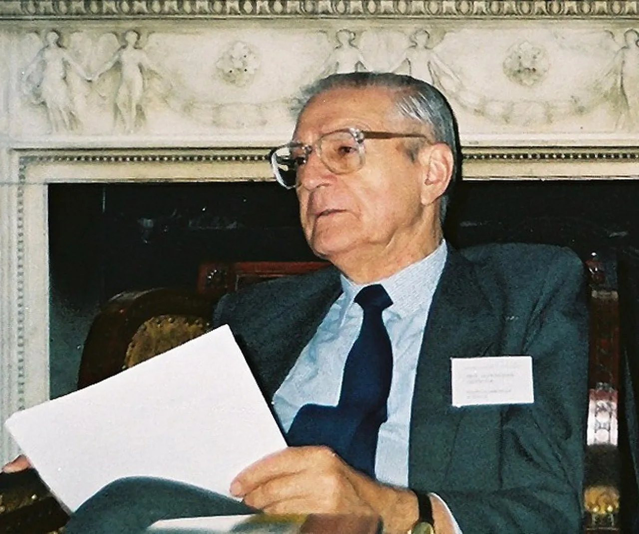 Portrait of Aleksander Gieysztor (1916–1999) – memorial page