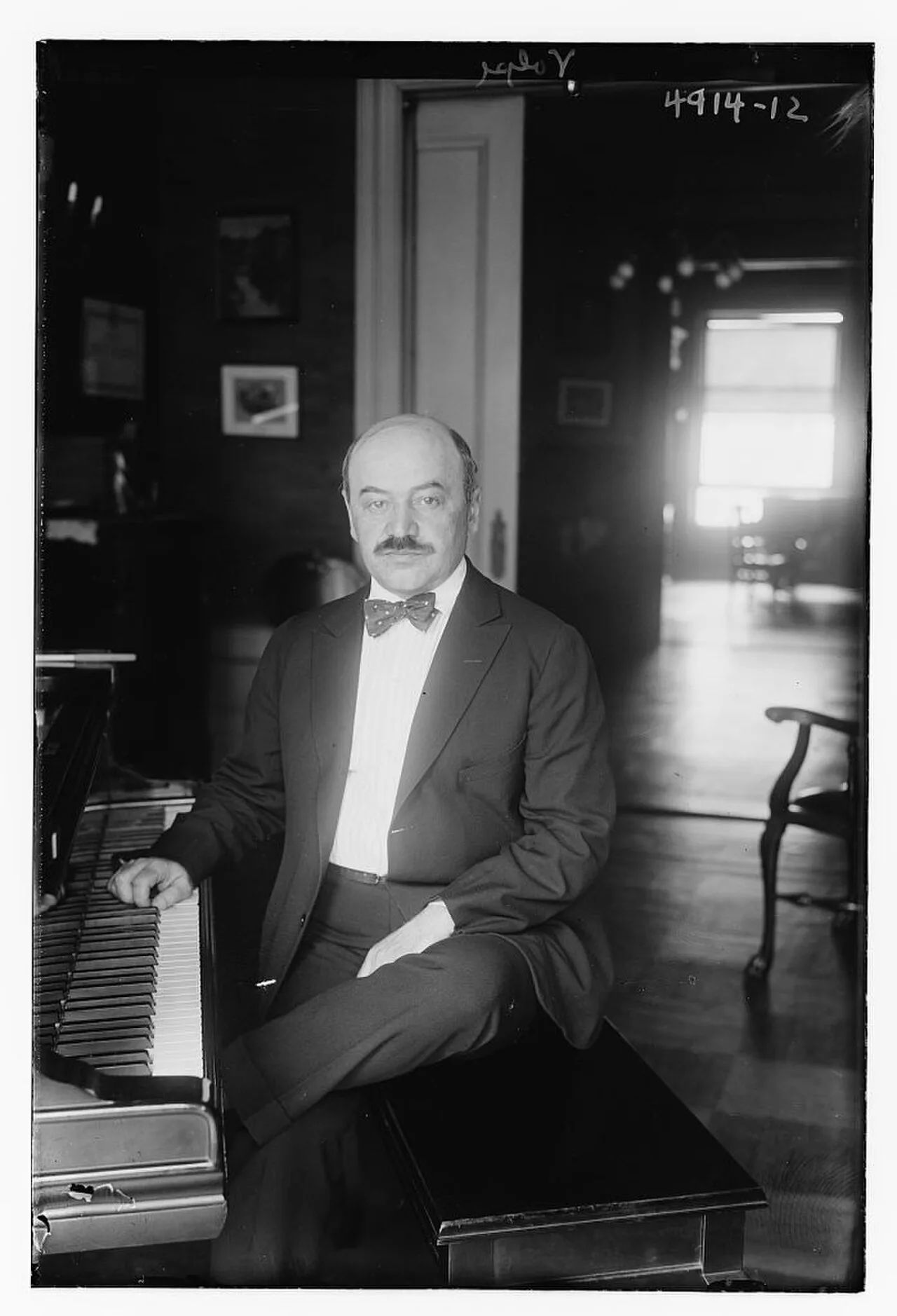 Portrait of Arnold Volpe (1869–1940) – memorial page