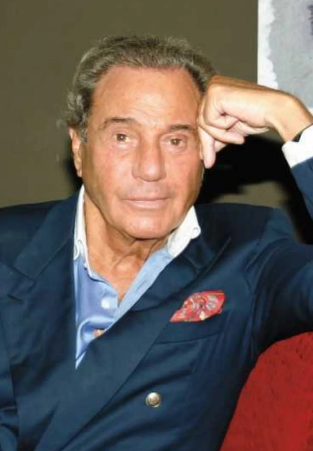Porträt von Arturo Fernández Rodríguez (1929–2019) – Gedenkseite