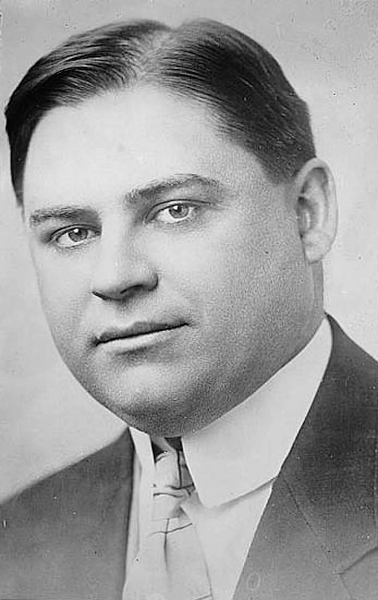Porträt von Harry Frazee (1880–1929) – Gedenkseite