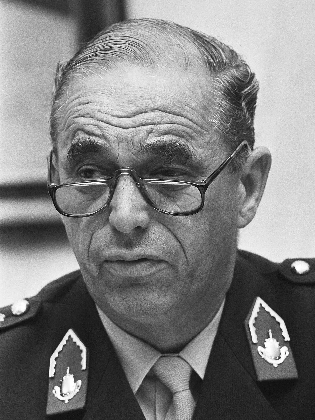 Portrait of Han Roos (1926–2010) – memorial page