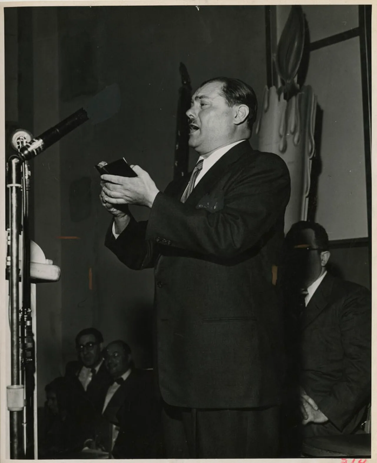 Portrait of Moshe Koussevitzky (1899–1966) – memorial page
