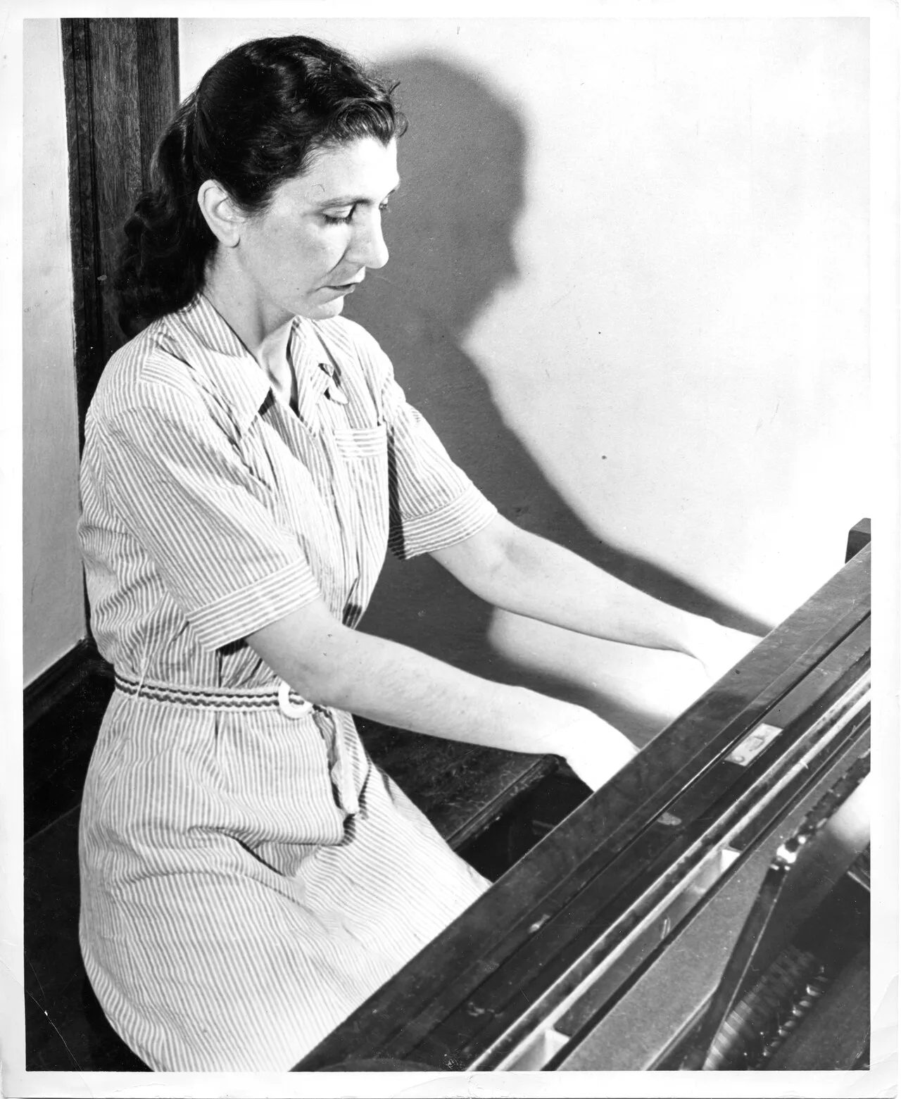 Portrait of Violet Archer (1913–2000) – memorial page