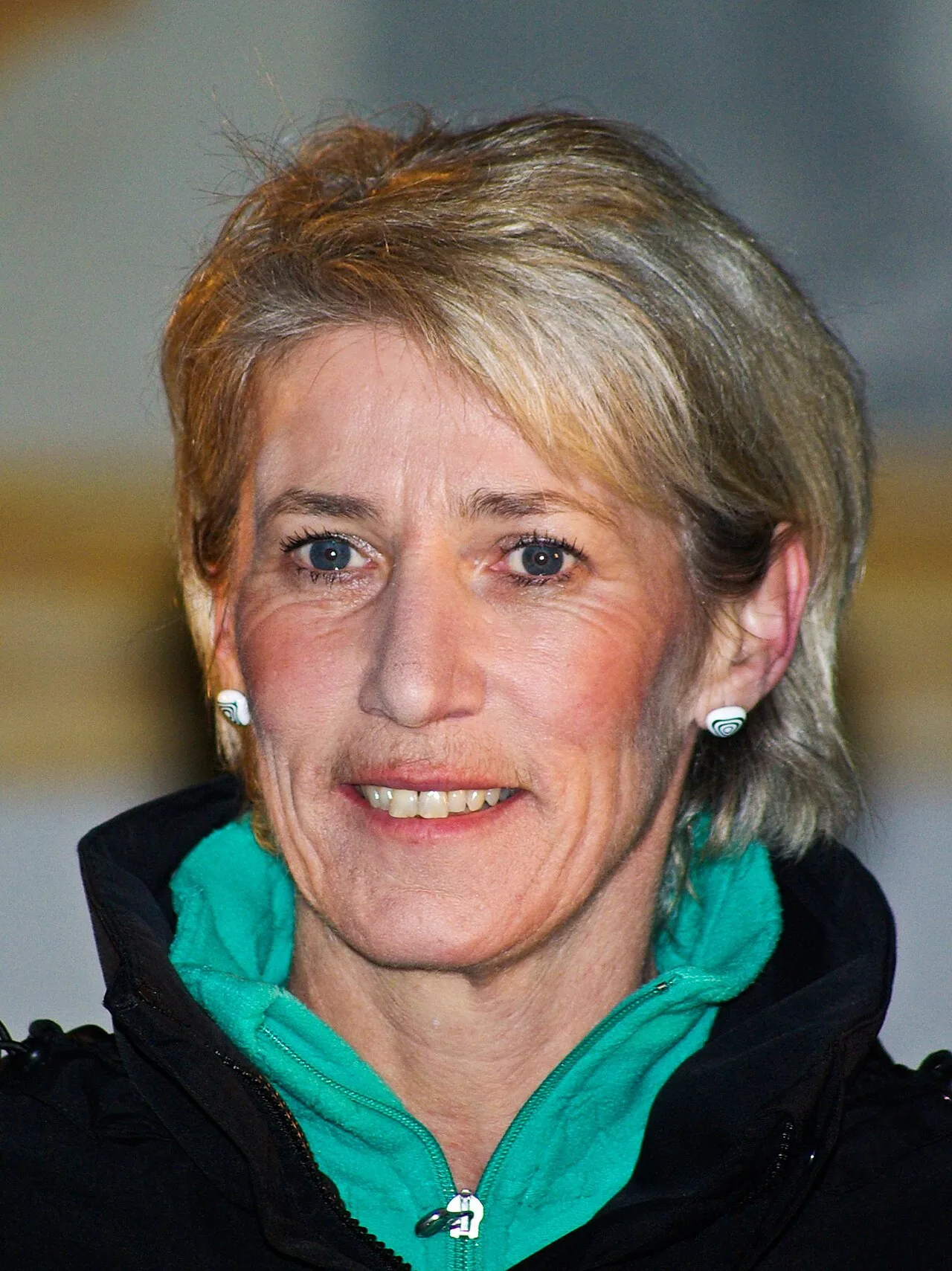 Porträt von Elfi Deufl (1958–2025) – Gedenkseite