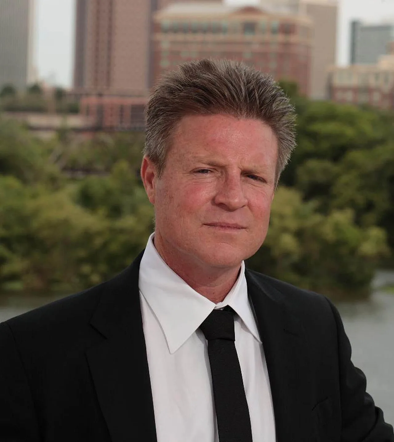 Porträt von Patrick Hull (1966–2021) – Gedenkseite