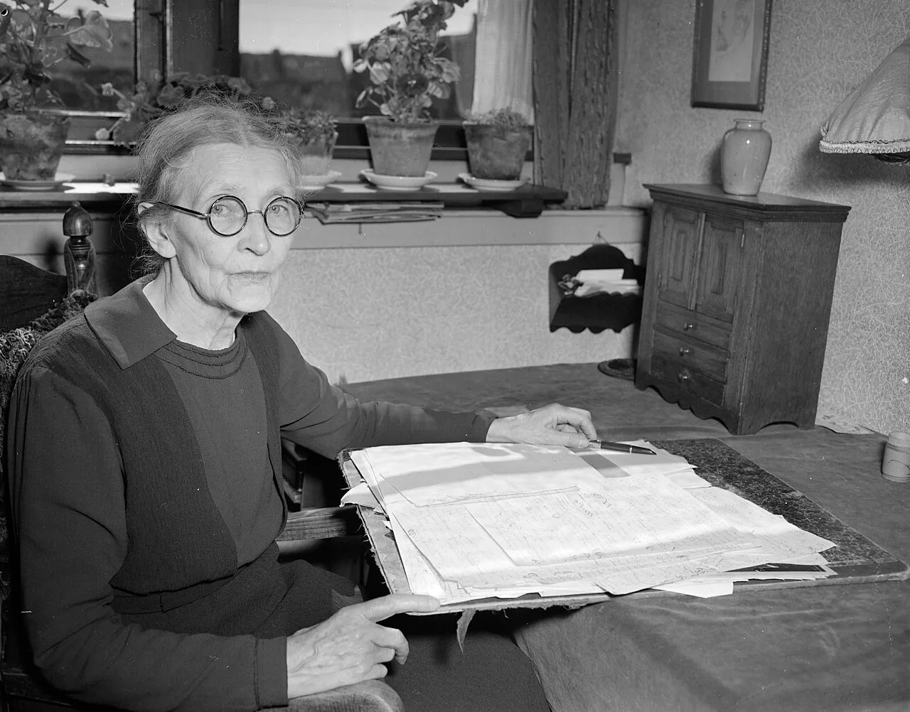 Porträt von Nine van der Schaaf (1882–1973) – Gedenkseite