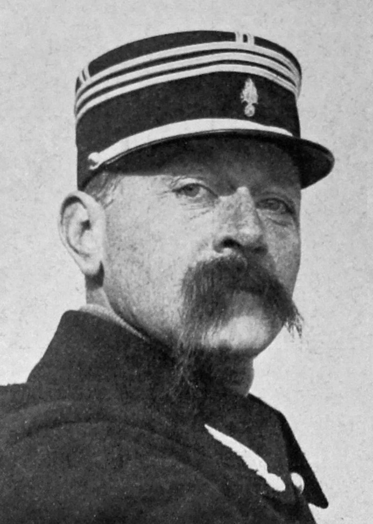 Porträt von Charles de Tricornot de Rose (1876–1916) – Gedenkseite