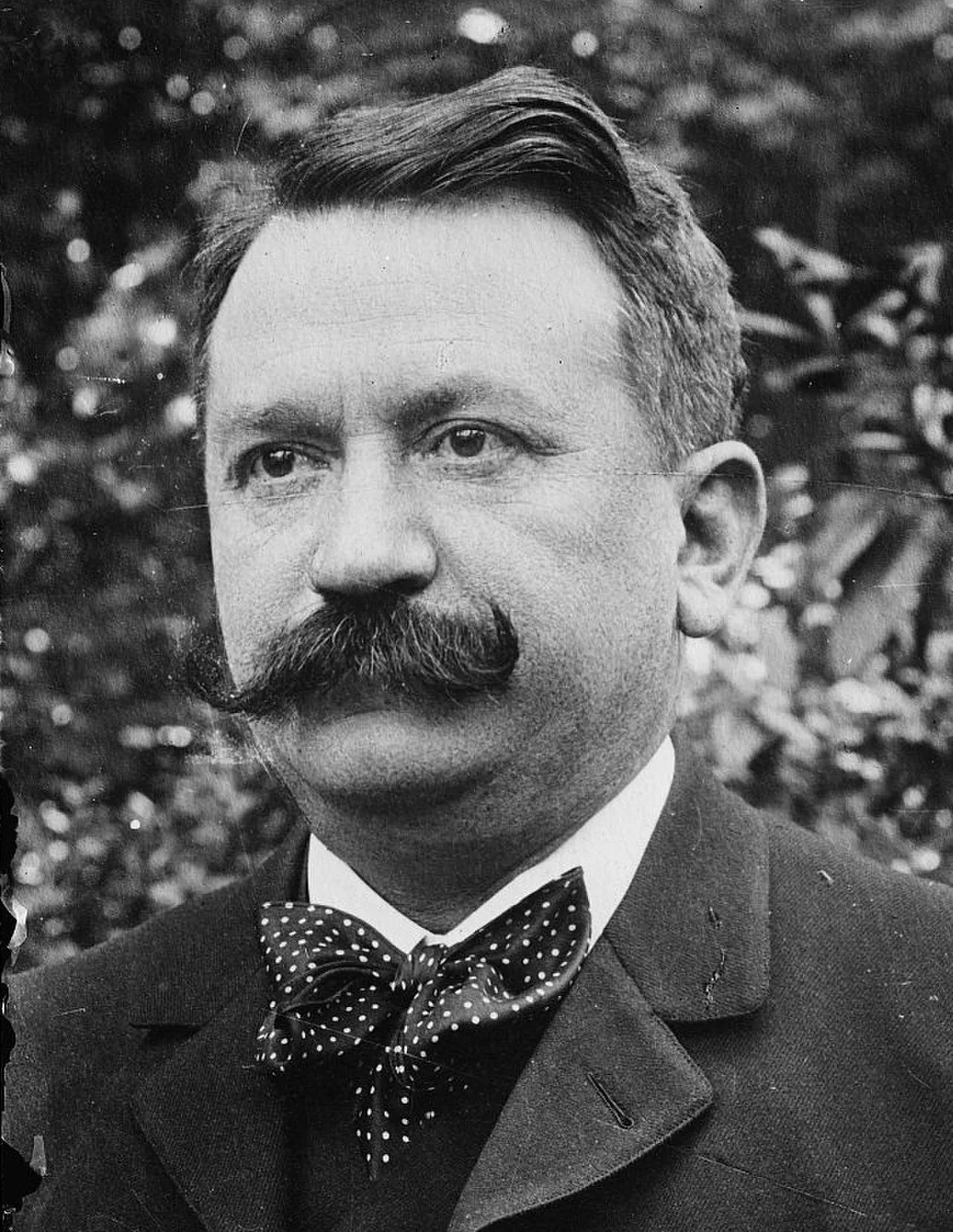 Porträt von Gaston Doumergue (1863–1937) – Gedenkseite