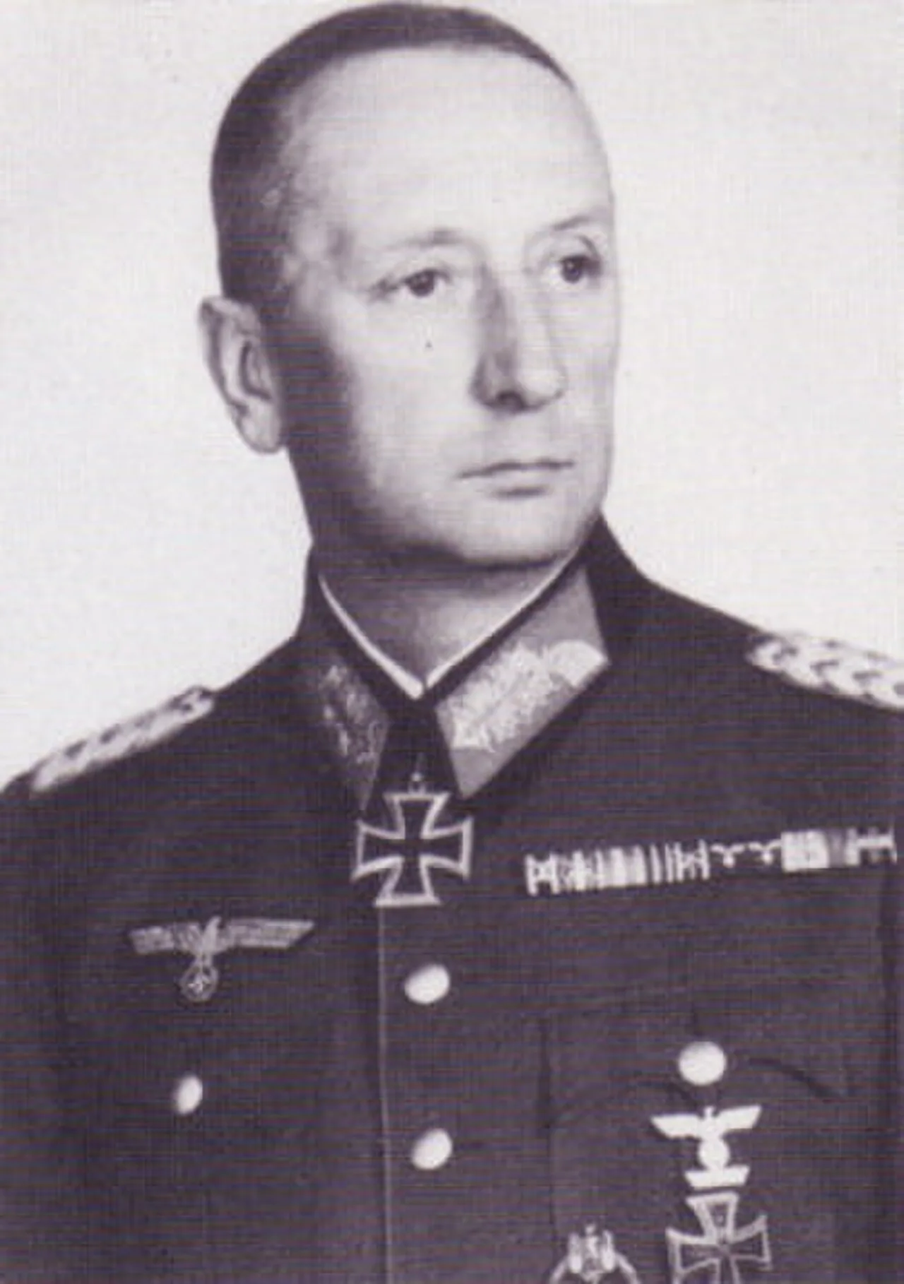 Portrait of Wilhelm von Apell (1892–1969) – memorial page