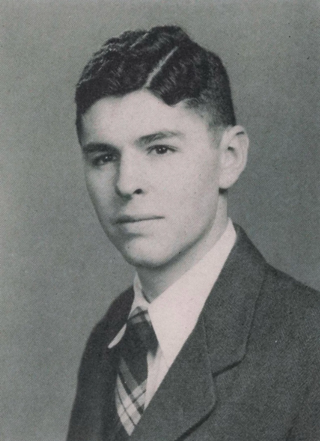 Porträt von Charles A. Hale (1930–2008) – Gedenkseite