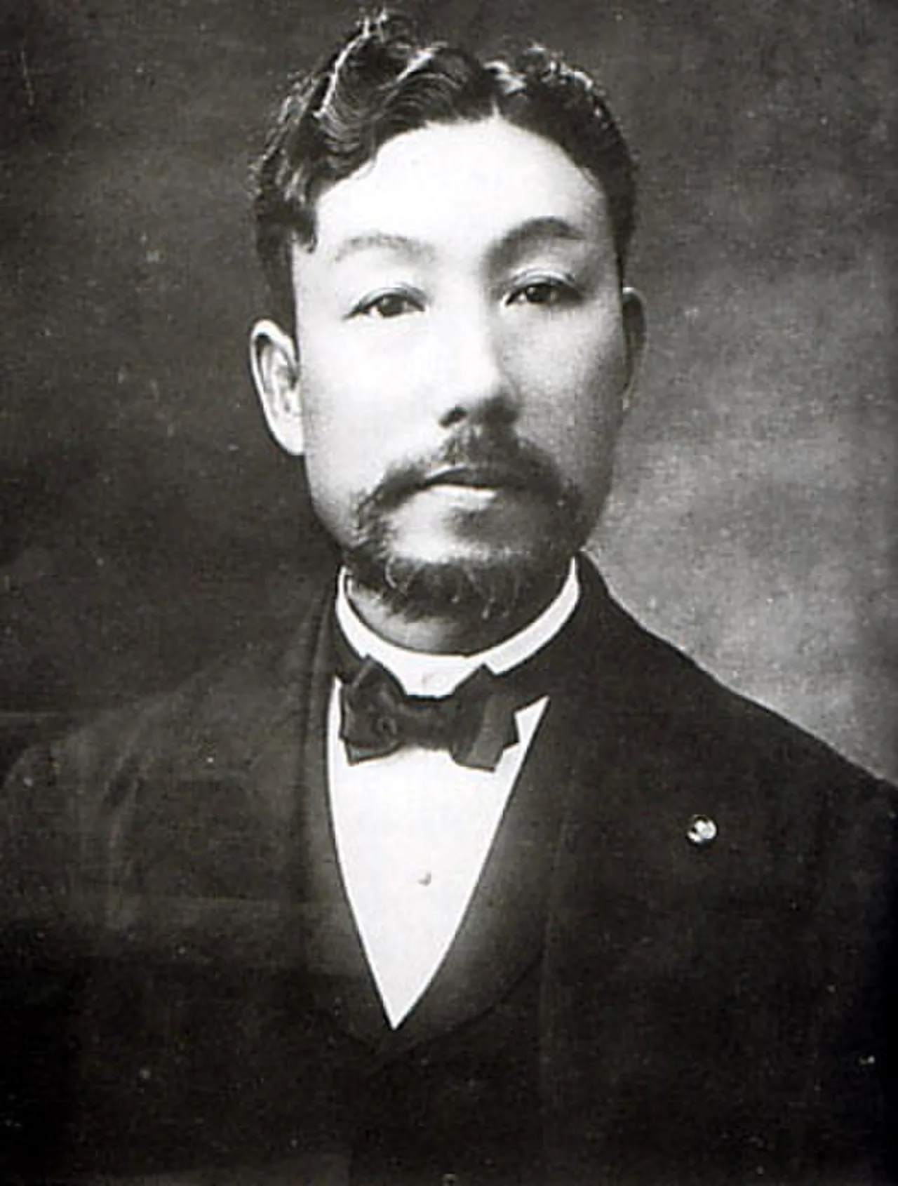 Ume Kenjirō
