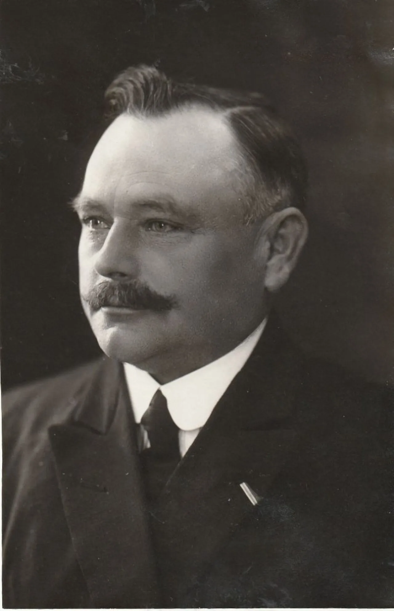 Porträt von Eugène Cuven (1875–1922) – Gedenkseite