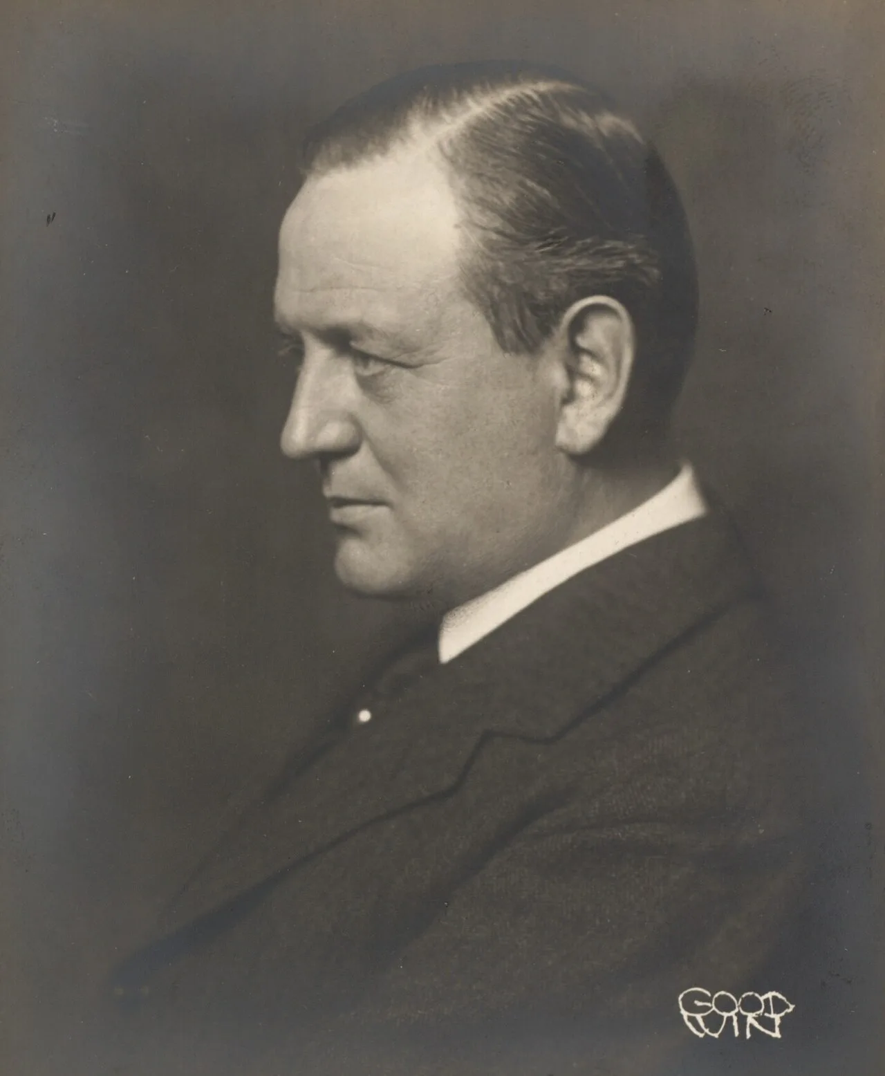 Portrait of Herluf Zahle (1873–1941) – memorial page