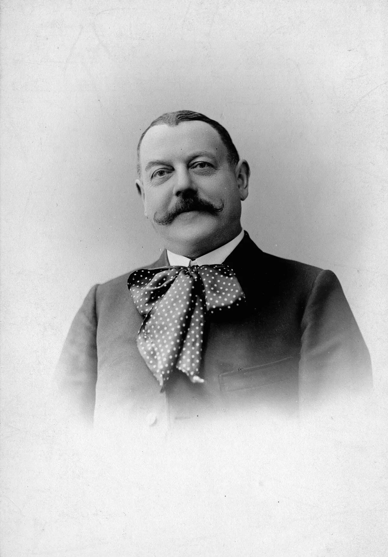Porträt von Fritz Kieffer (1854–1933) – Gedenkseite