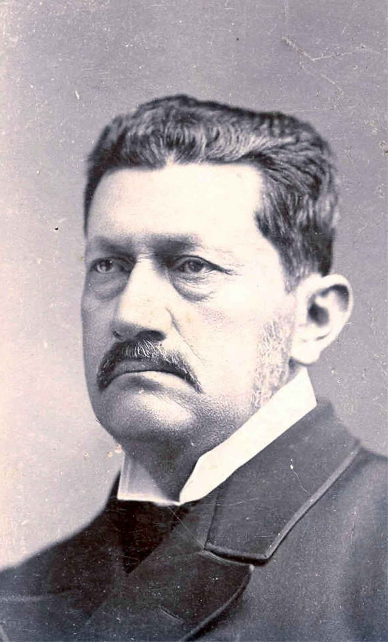 Santos Acosta