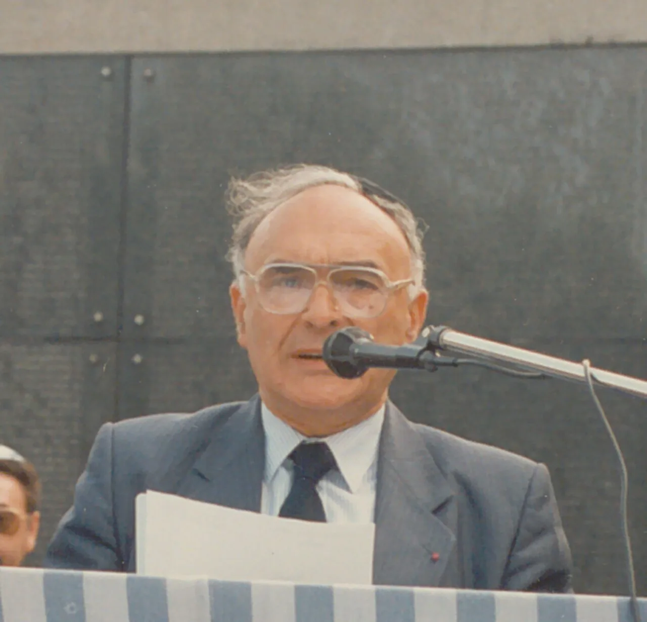 Portrait of Georges Arthur Baron Schnek (1924–2012) – memorial page
