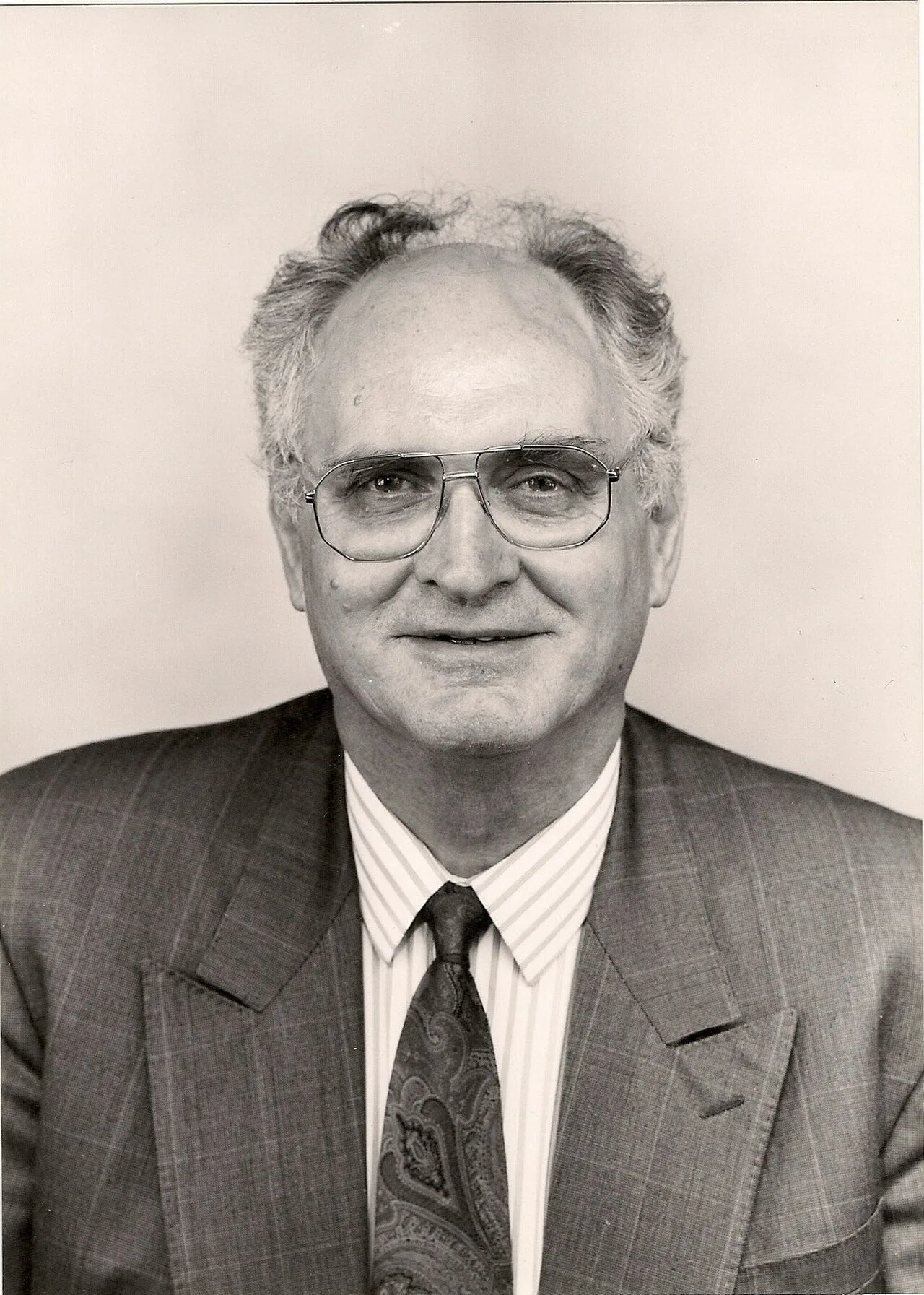 Portrait of Gilbert Bonnemaison (1930–2008) – memorial page