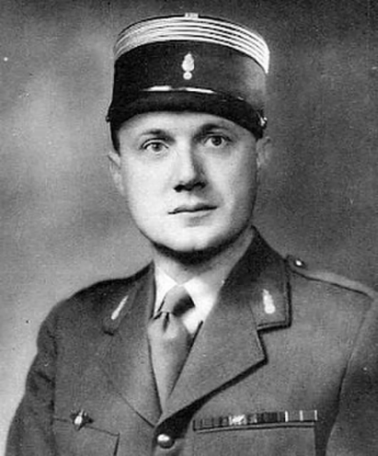 Portrait of Gilbert Renault (1904–1984) – memorial page