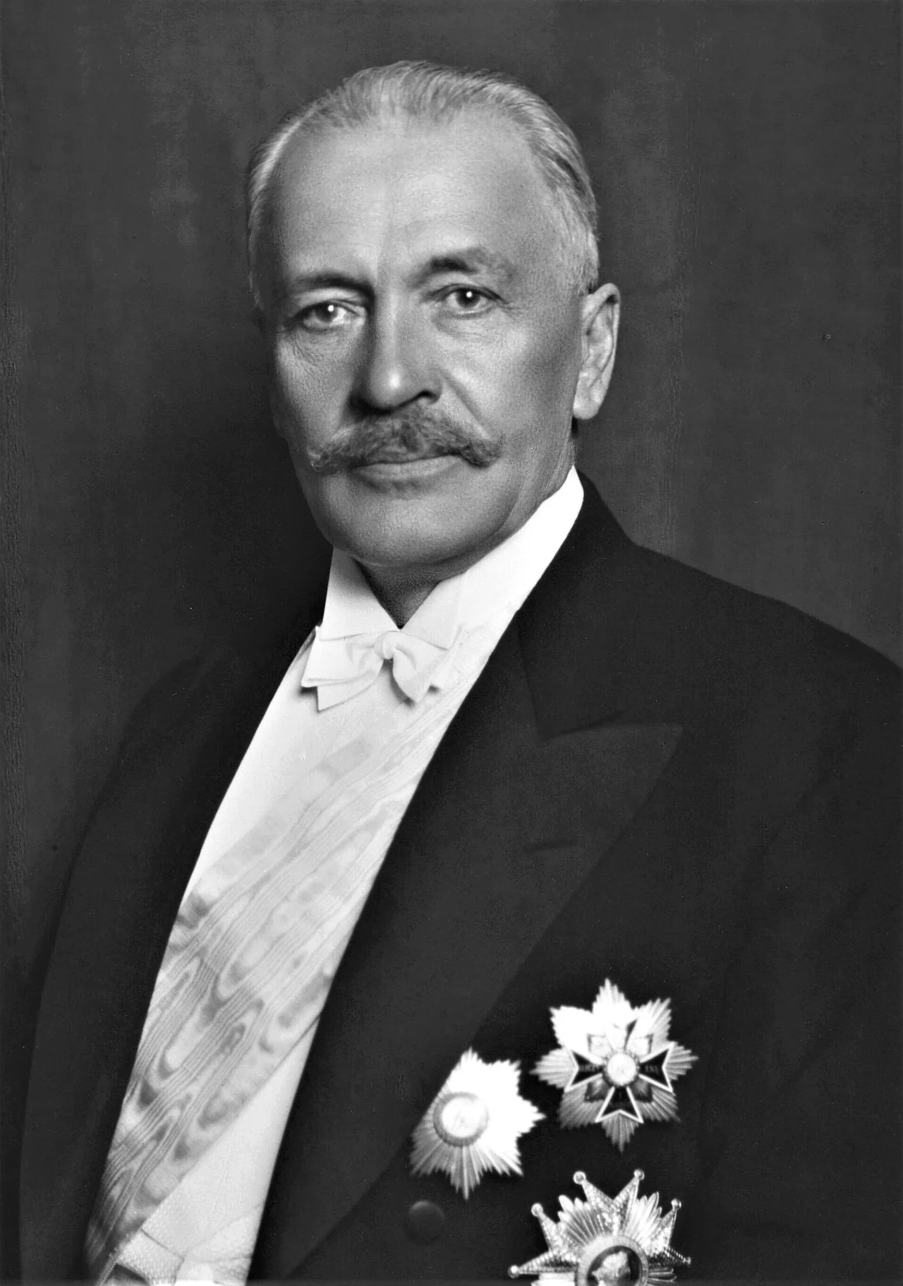 Portrait of Ignacy Mościcki (1867–1946) – memorial page