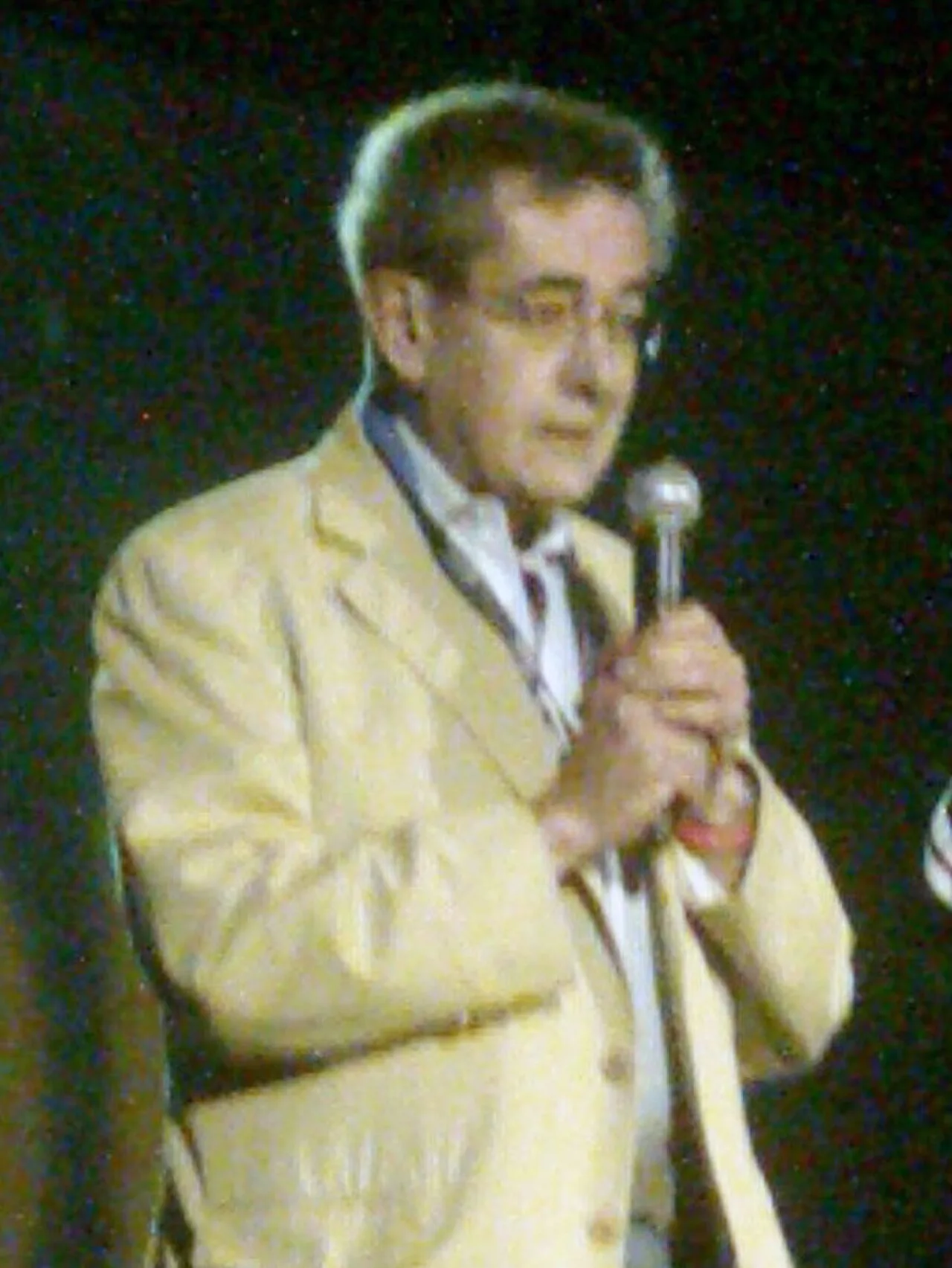 Porträt von Guy Latraverse (1939–2023) – Gedenkseite