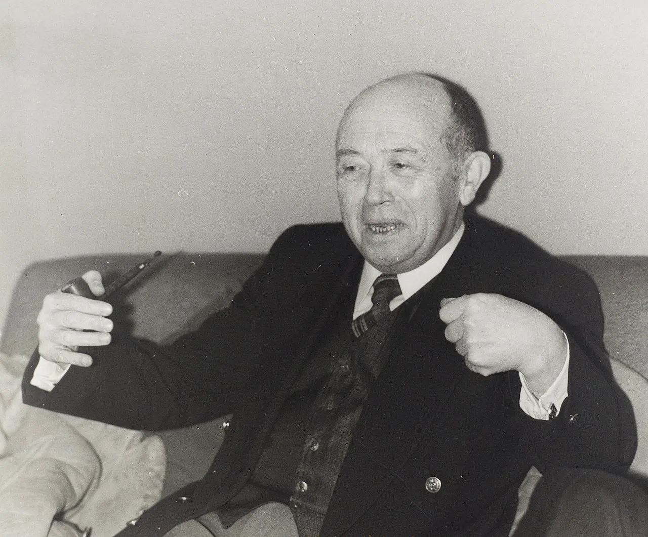 Pierre-Jakez Hélias