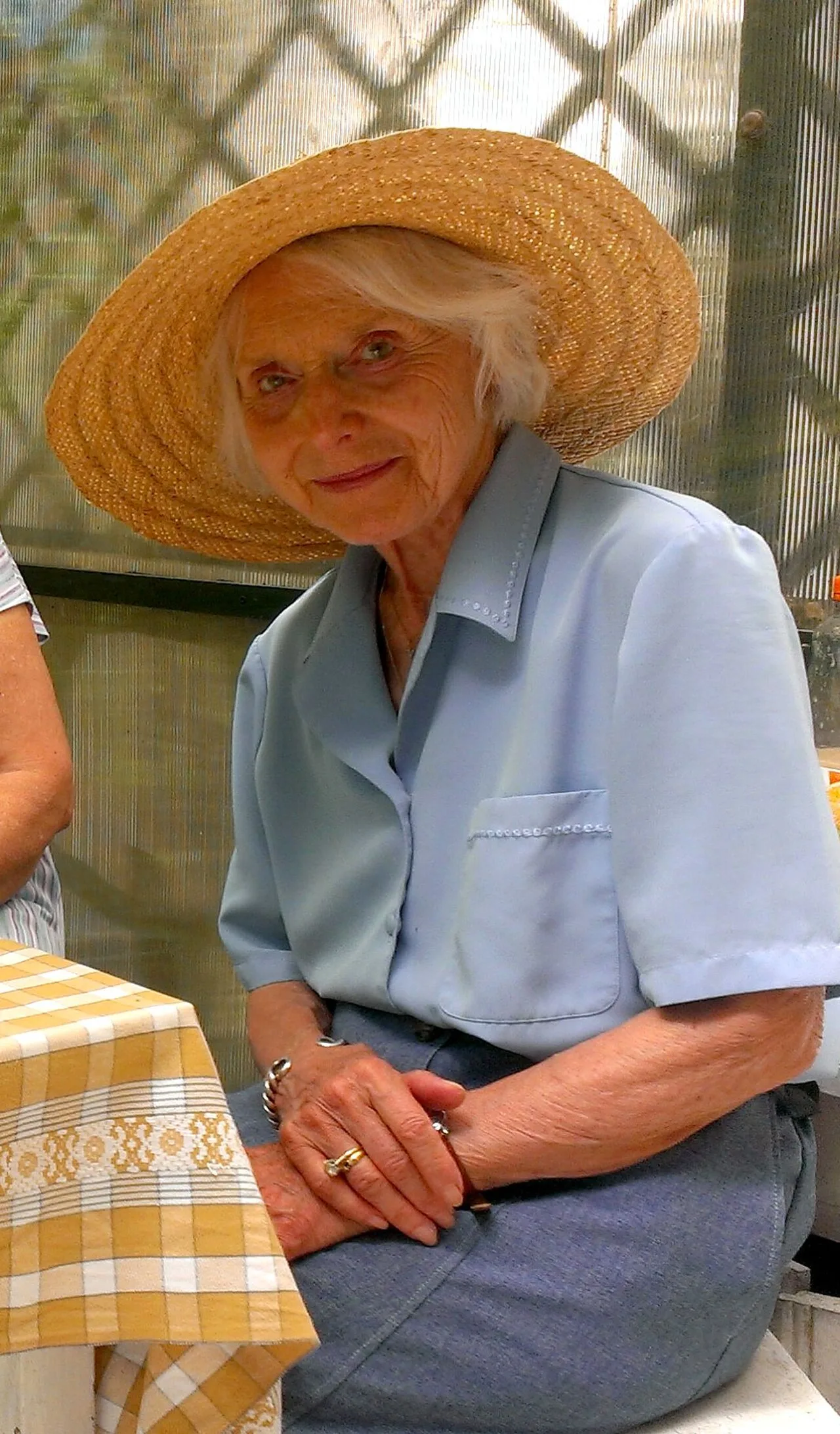 Porträt von Hélène Péras (1924–2018) – Gedenkseite