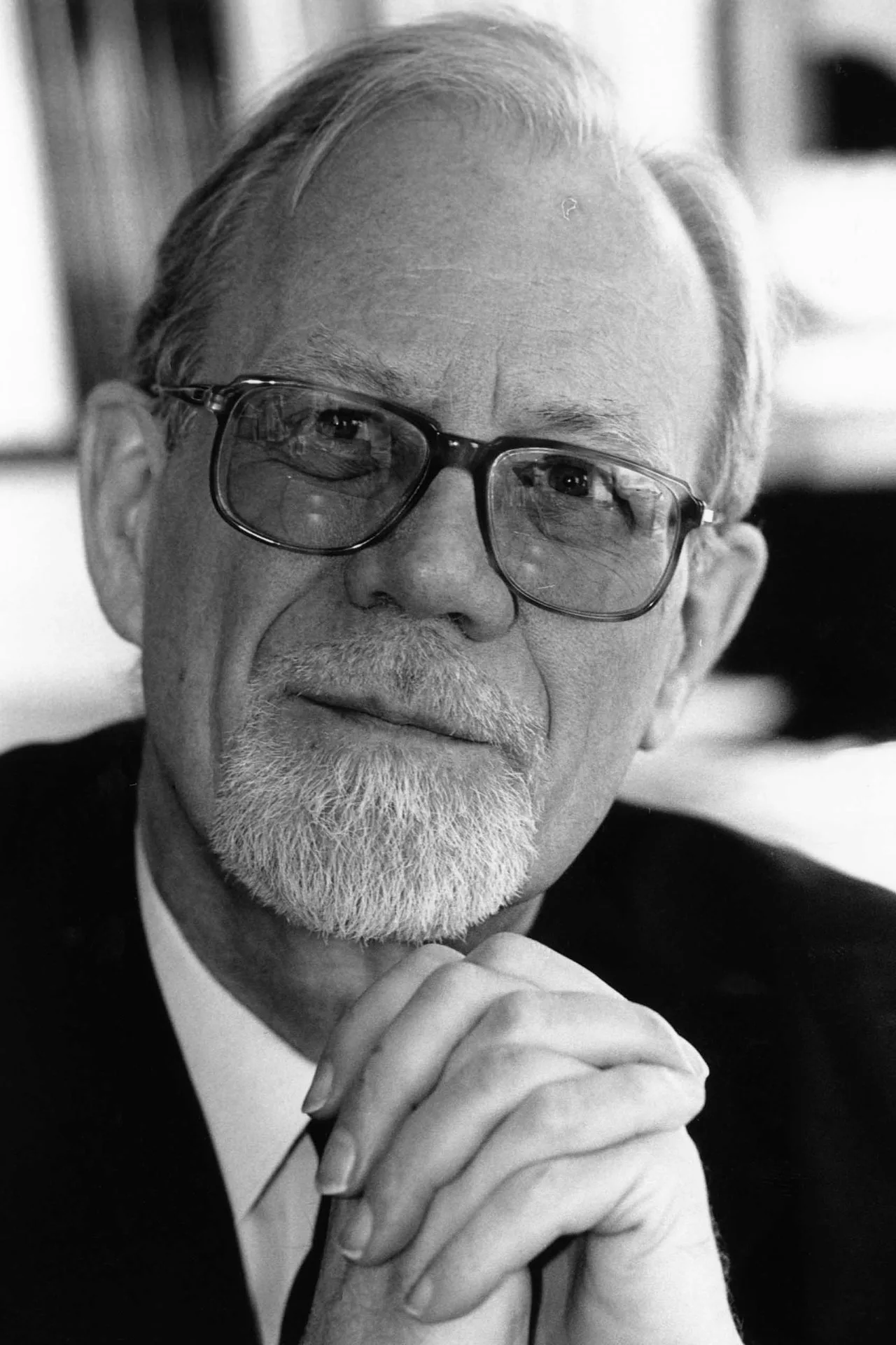 Portrait of Jacques-Yvan Morin (1931–2023) – memorial page