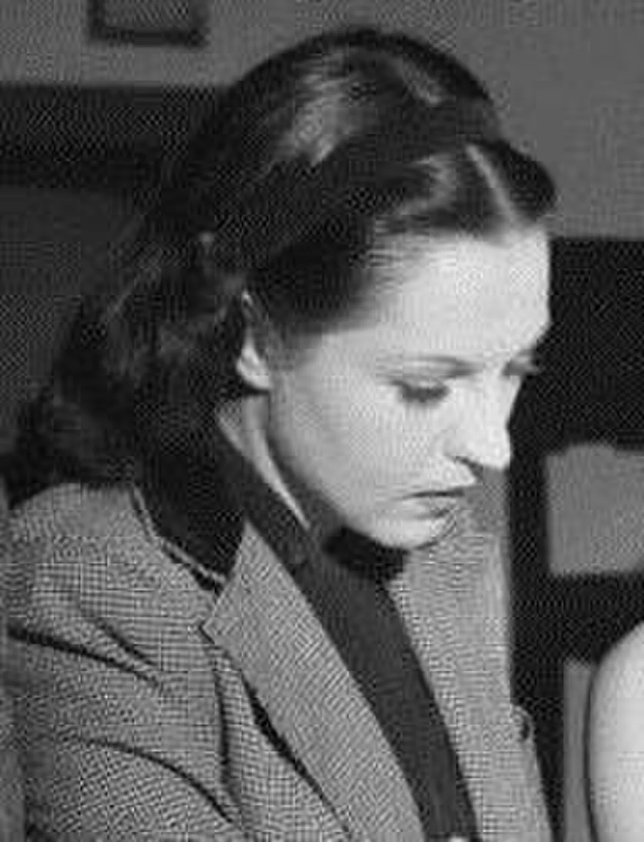Portrait of Janine Sutto (1921–2017) – memorial page