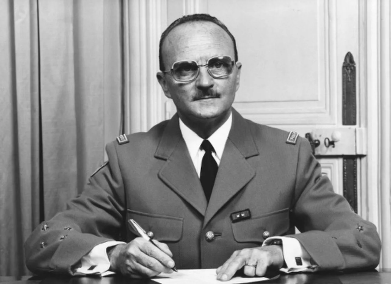 Portrait of Jean Lagarde (1920–2007) – memorial page