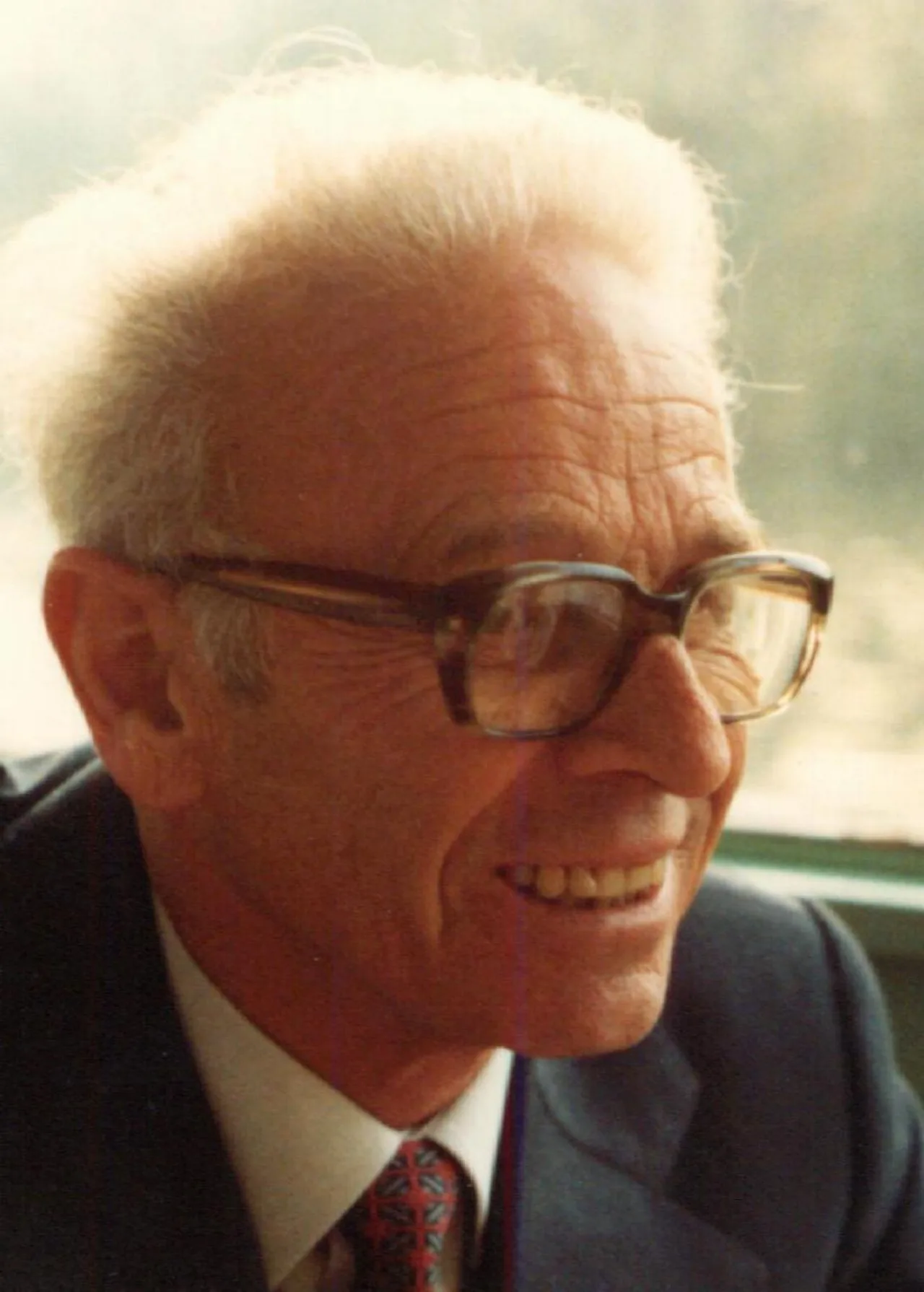 Porträt von Jean Legras (1914–2012) – Gedenkseite