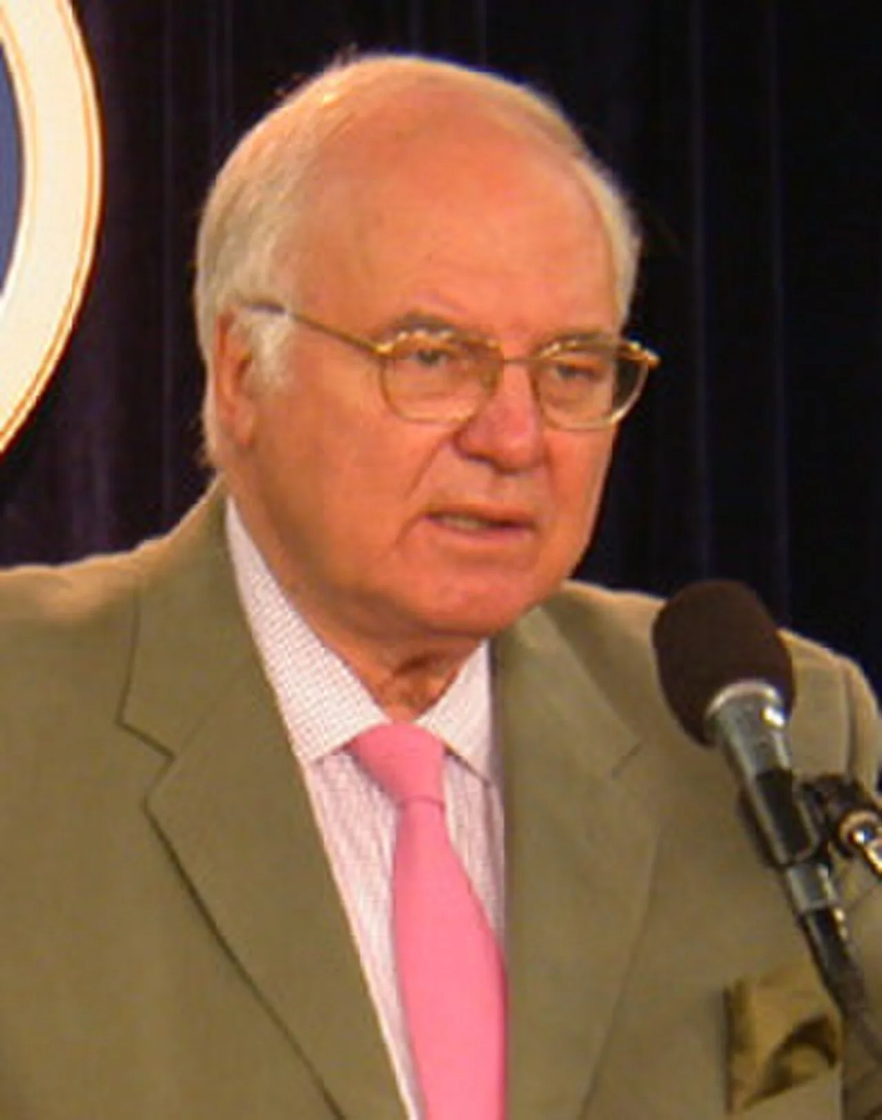 Portrait of Michael Novak (1933–2017) – memorial page