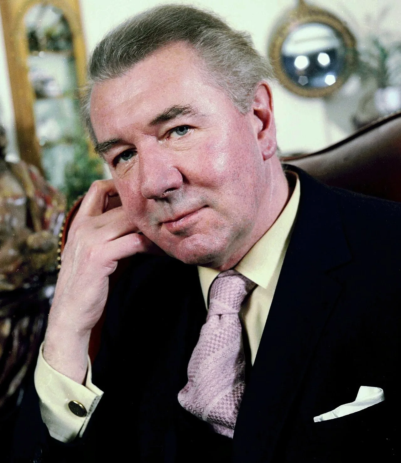 Portrait of Michael Redgrave (1908–1985) – memorial page