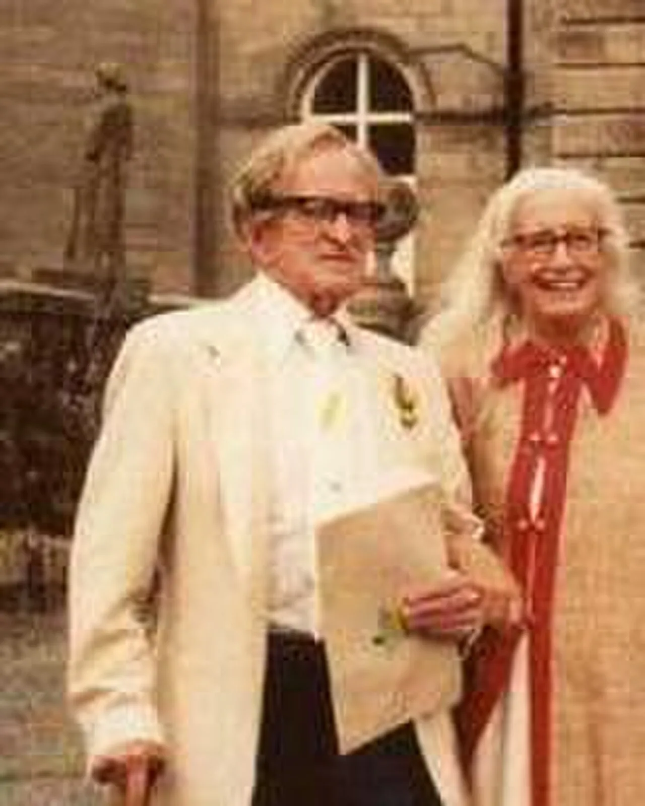 Porträt von Maxwell Fry (1899–1987) – Gedenkseite