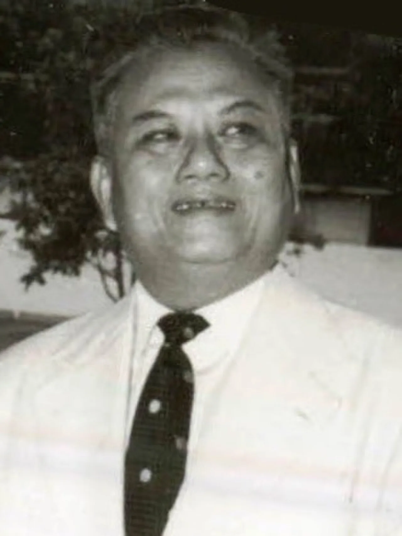 Portrait of Kaysone Phomvihane (1920–1992) – memorial page