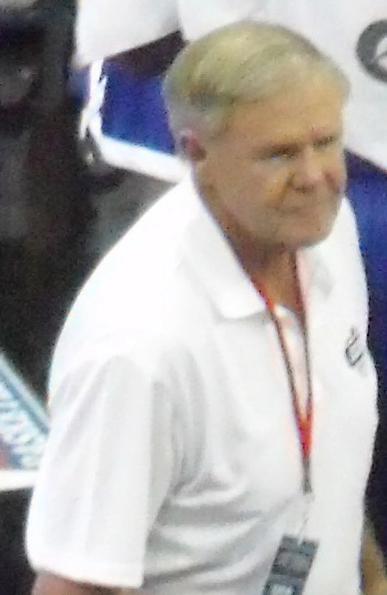 Porträt von Denny Crum (1937–2023) – Gedenkseite
