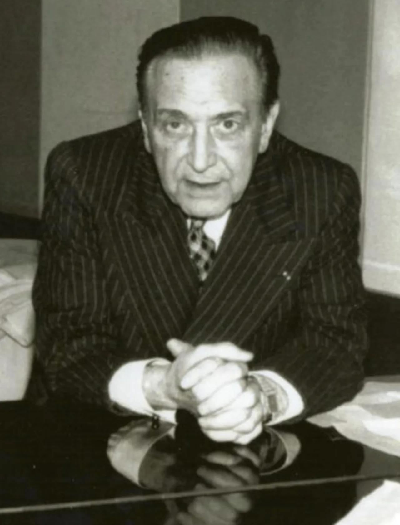 Porträt von Louis Amade (1915–1992) – Gedenkseite