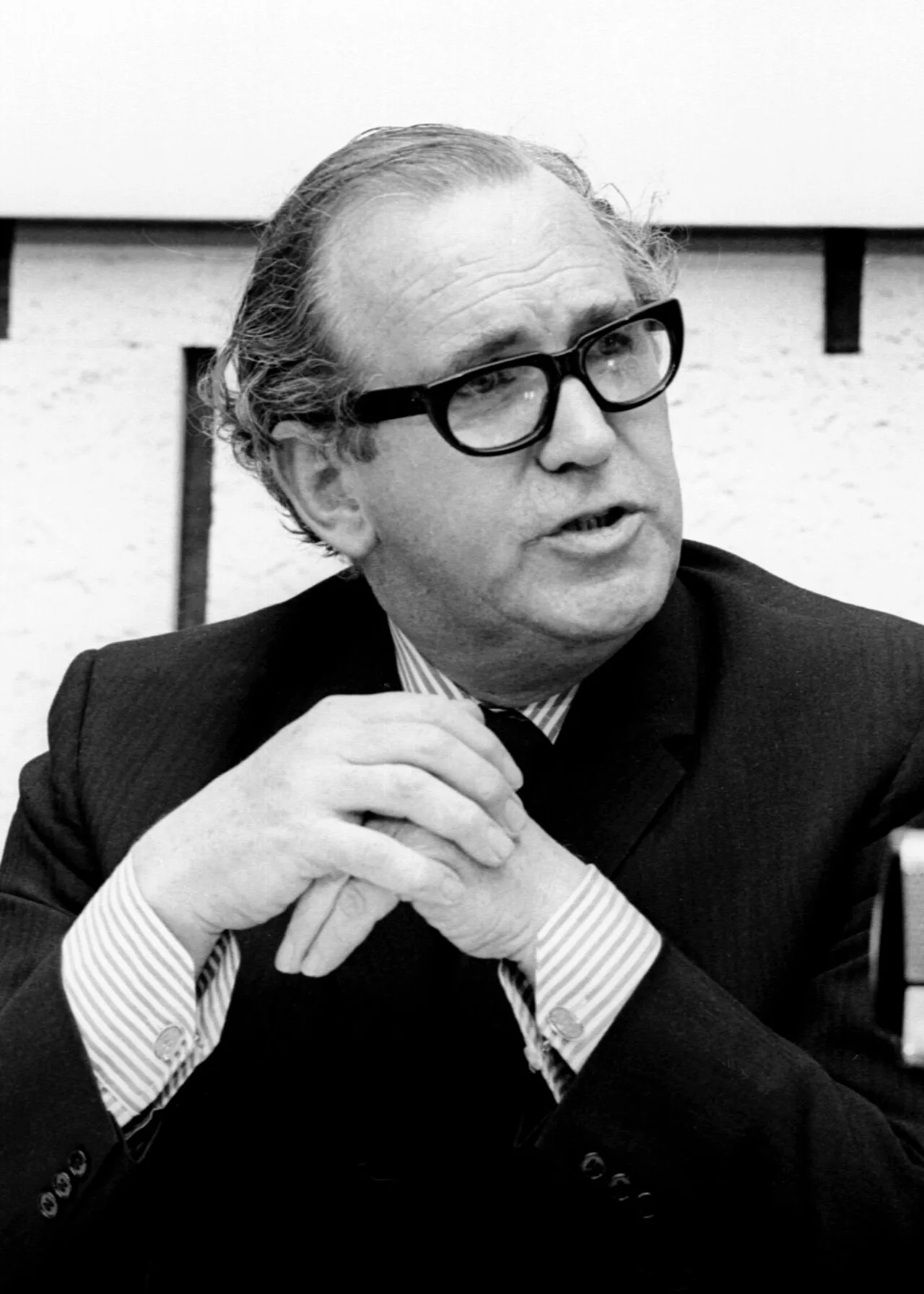Porträt von George Thomson (1921–2008) – Gedenkseite