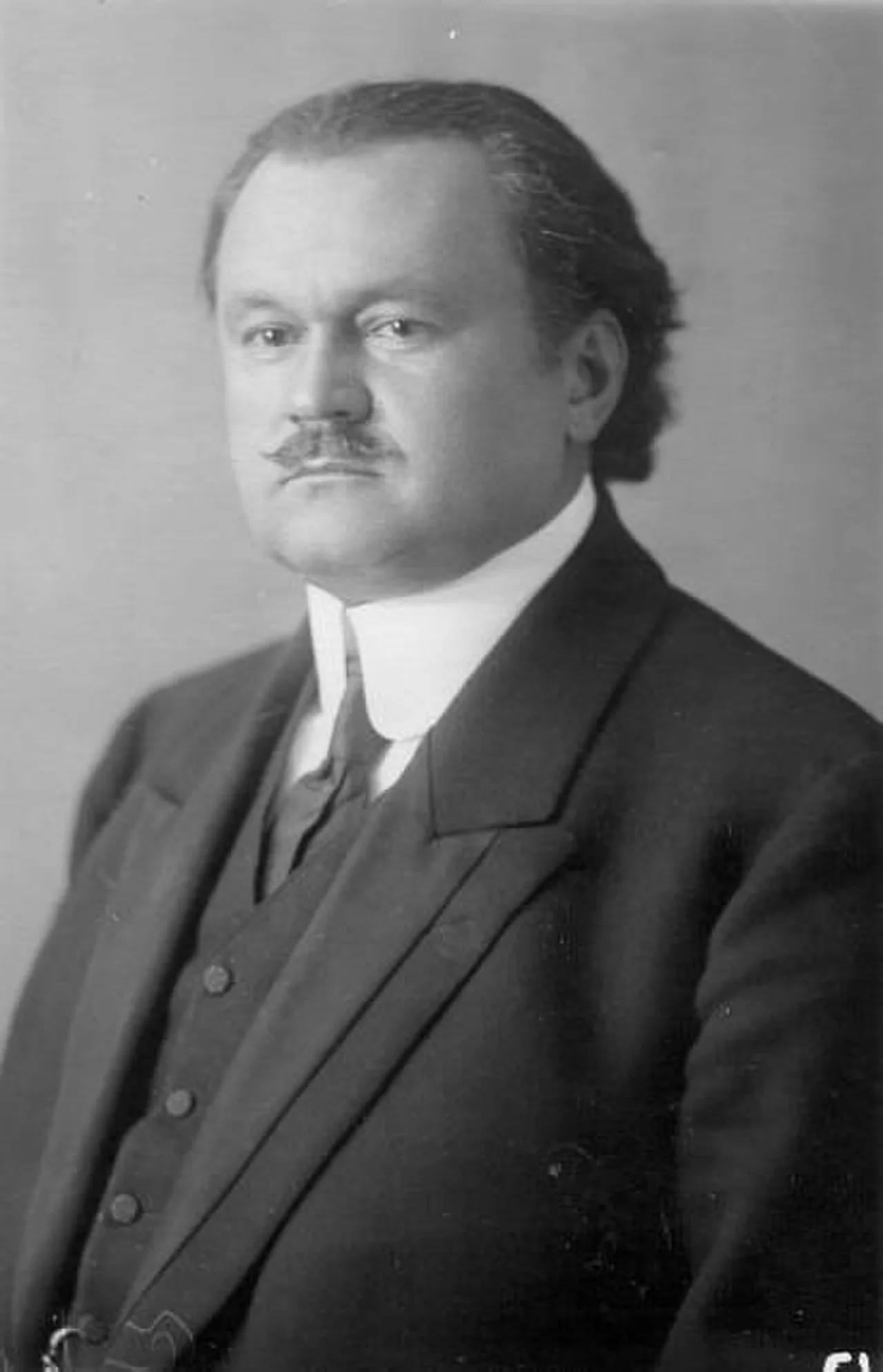 Porträt von Nikolai Jewgenjewitsch Markow (1866–1945) – Gedenkseite