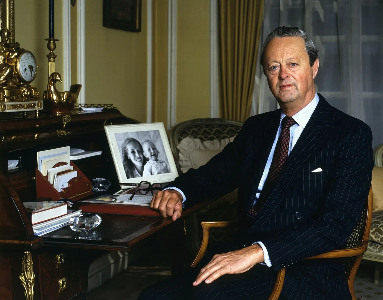 Portrait of John Spencer-Churchill, 11. Duke of Marlborough (1926–2014) – memorial page