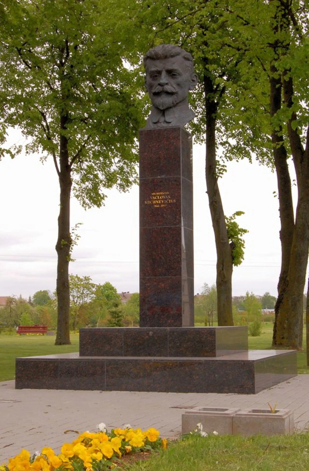 Porträt von Vaclovas Michnevičius (1866–1947) – Gedenkseite