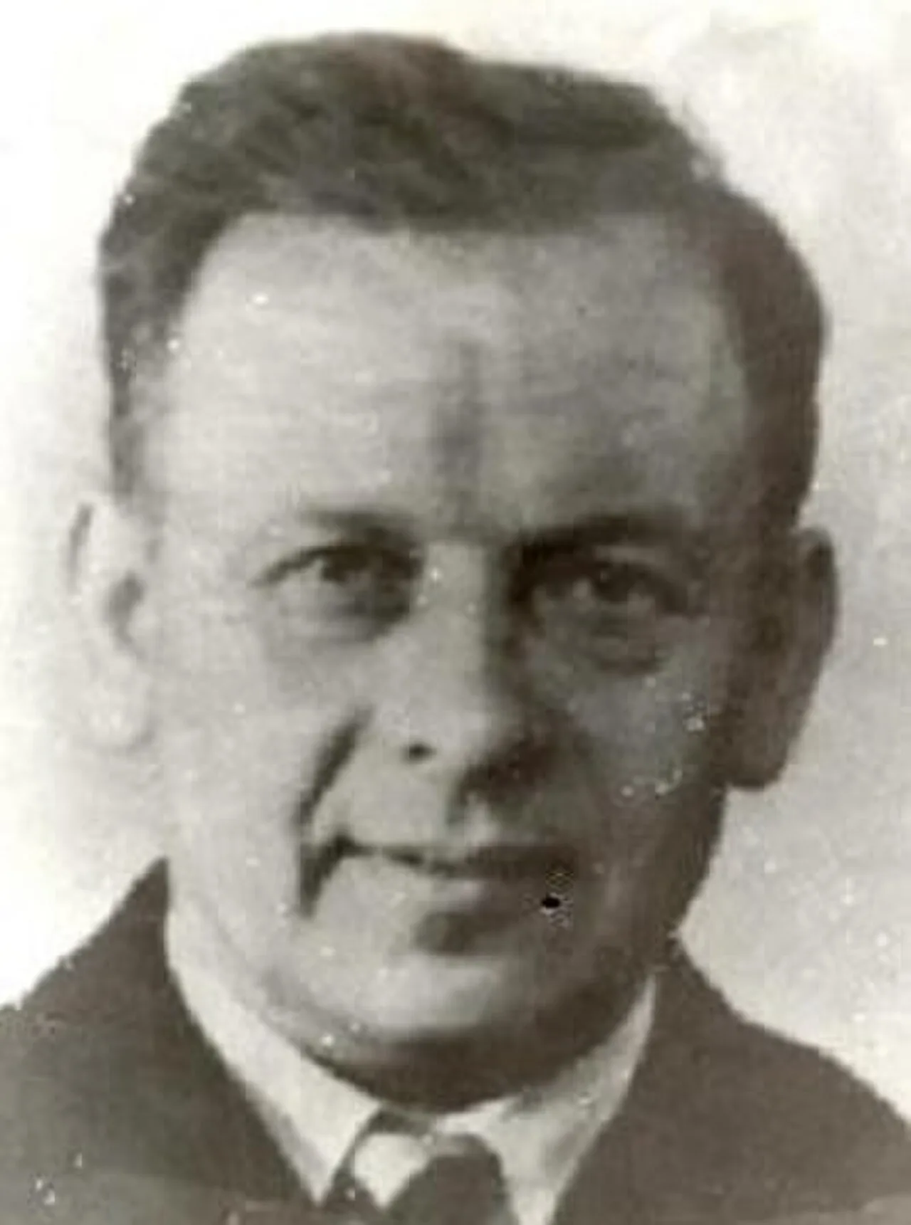 Portrait of Rasmus Sørnes (1893–1967) – memorial page