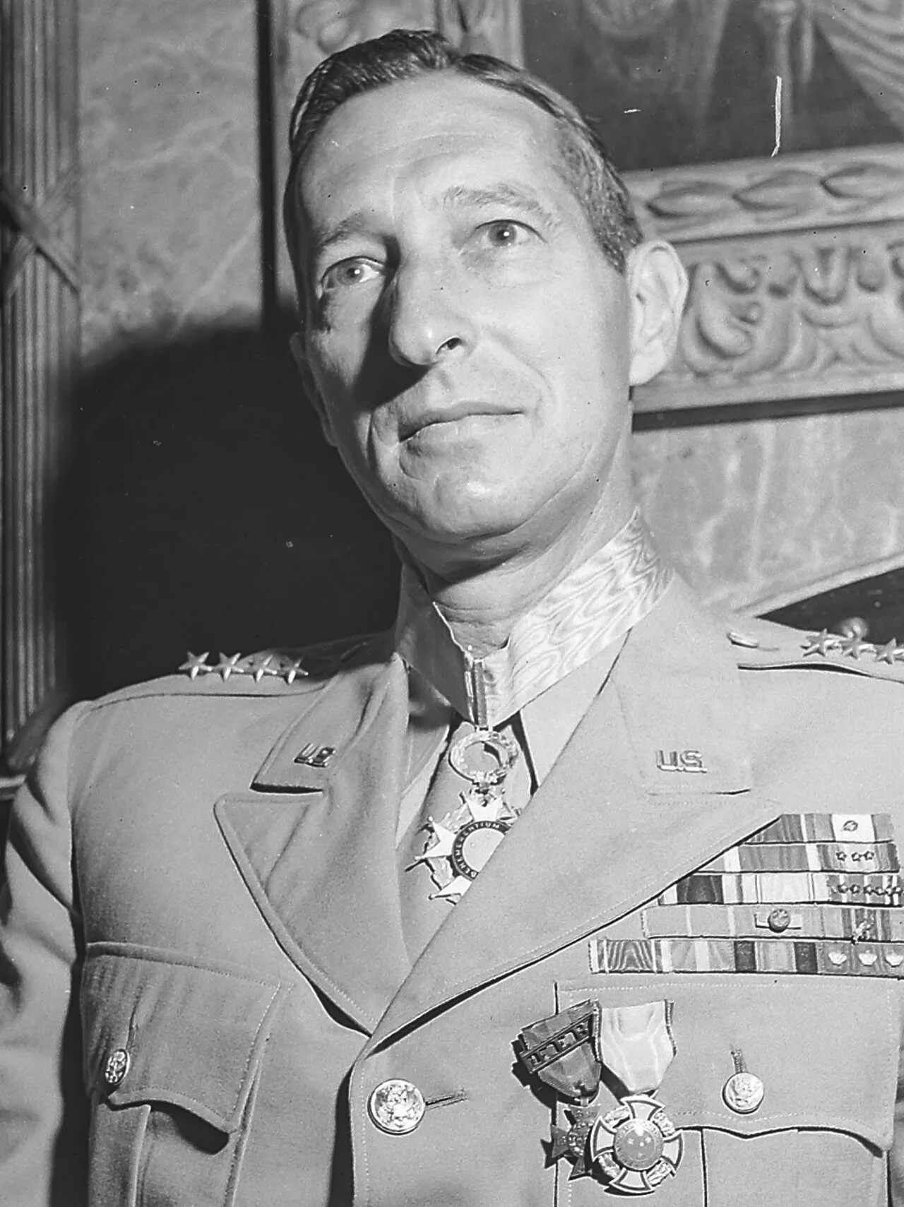 Porträt von Mark W. Clark (1896–1984) – Gedenkseite