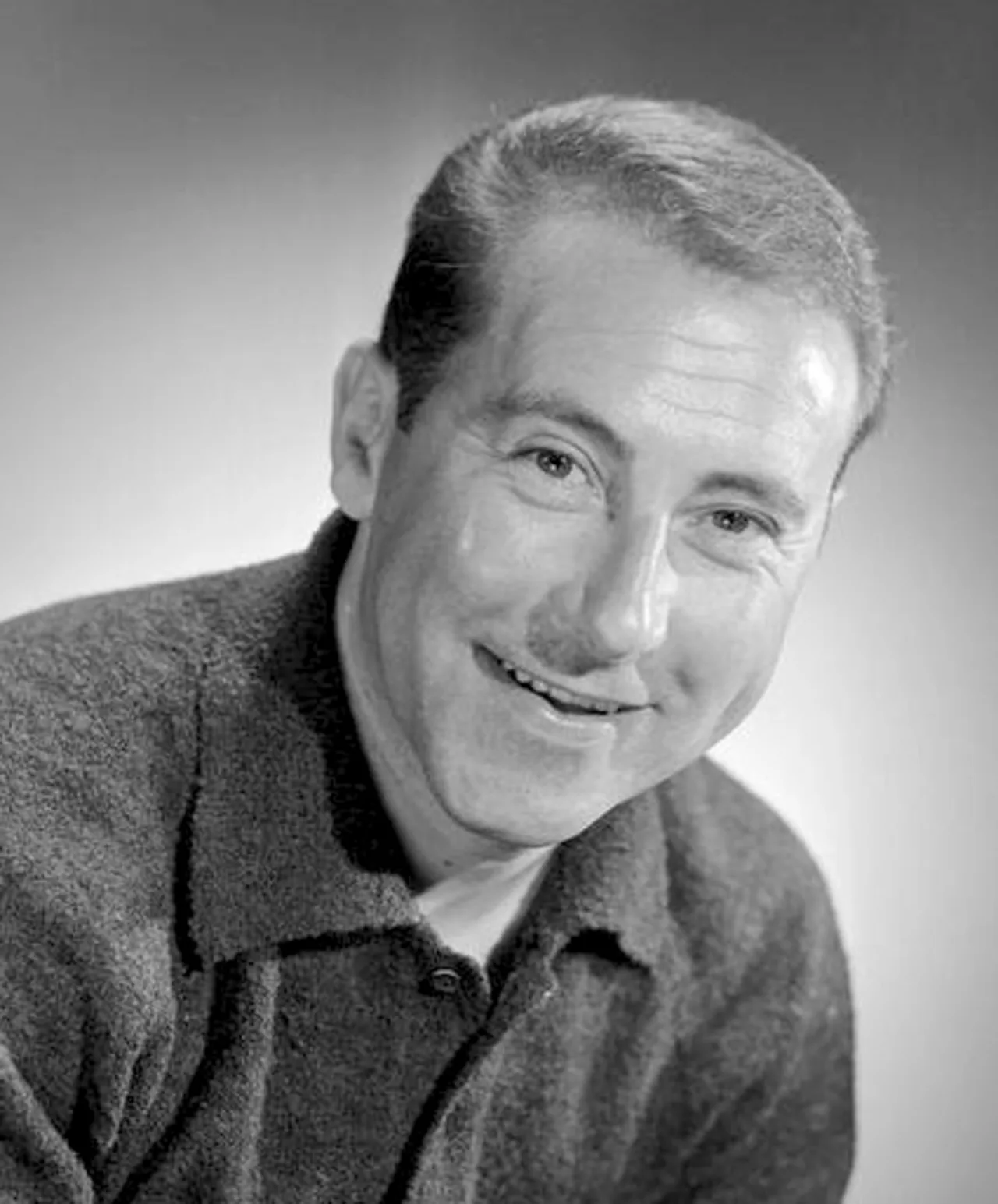 Portrait of Robert Chapatte (1921–1997) – memorial page