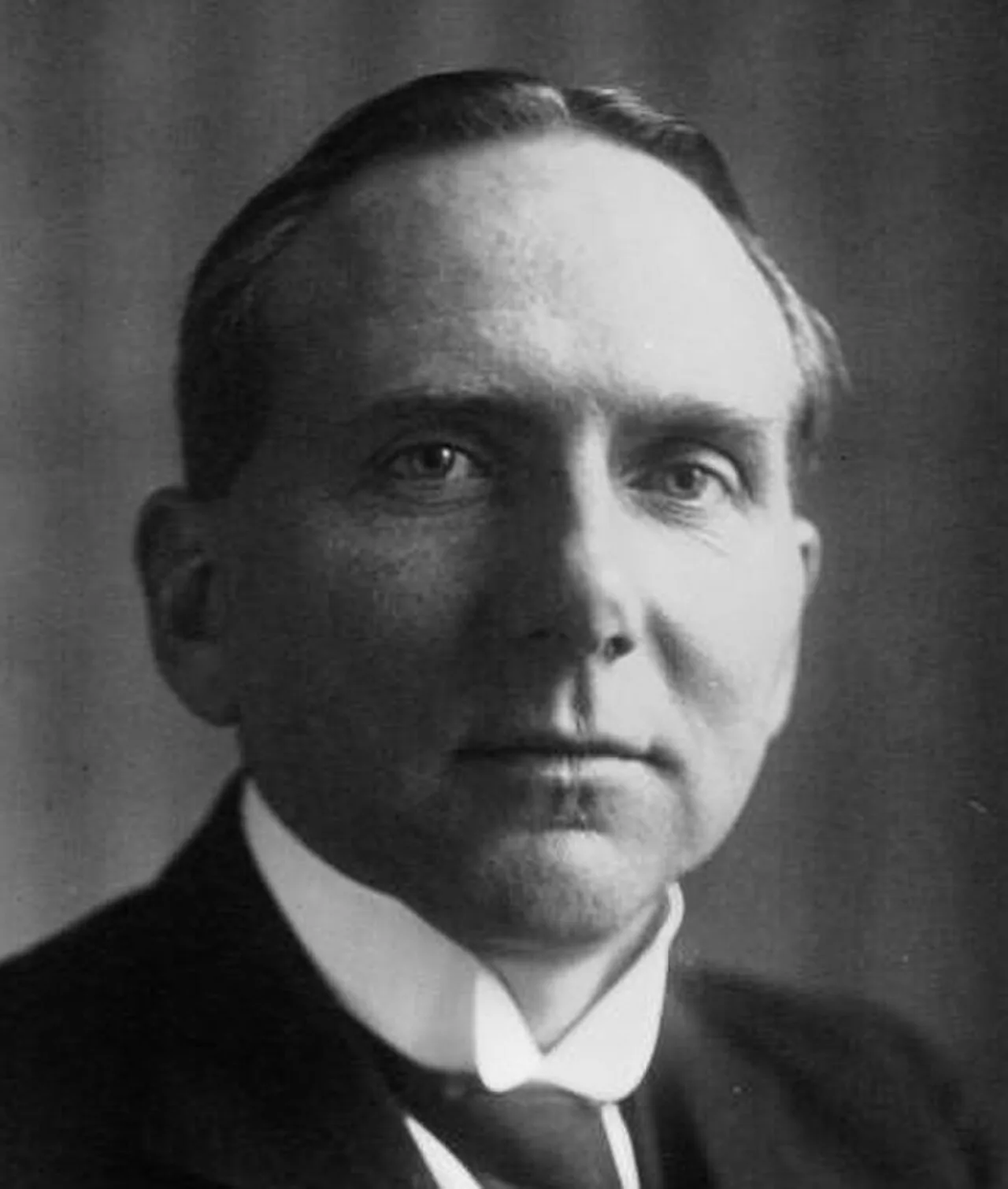 Porträt von Robert Thoumyre (1883–1947) – Gedenkseite