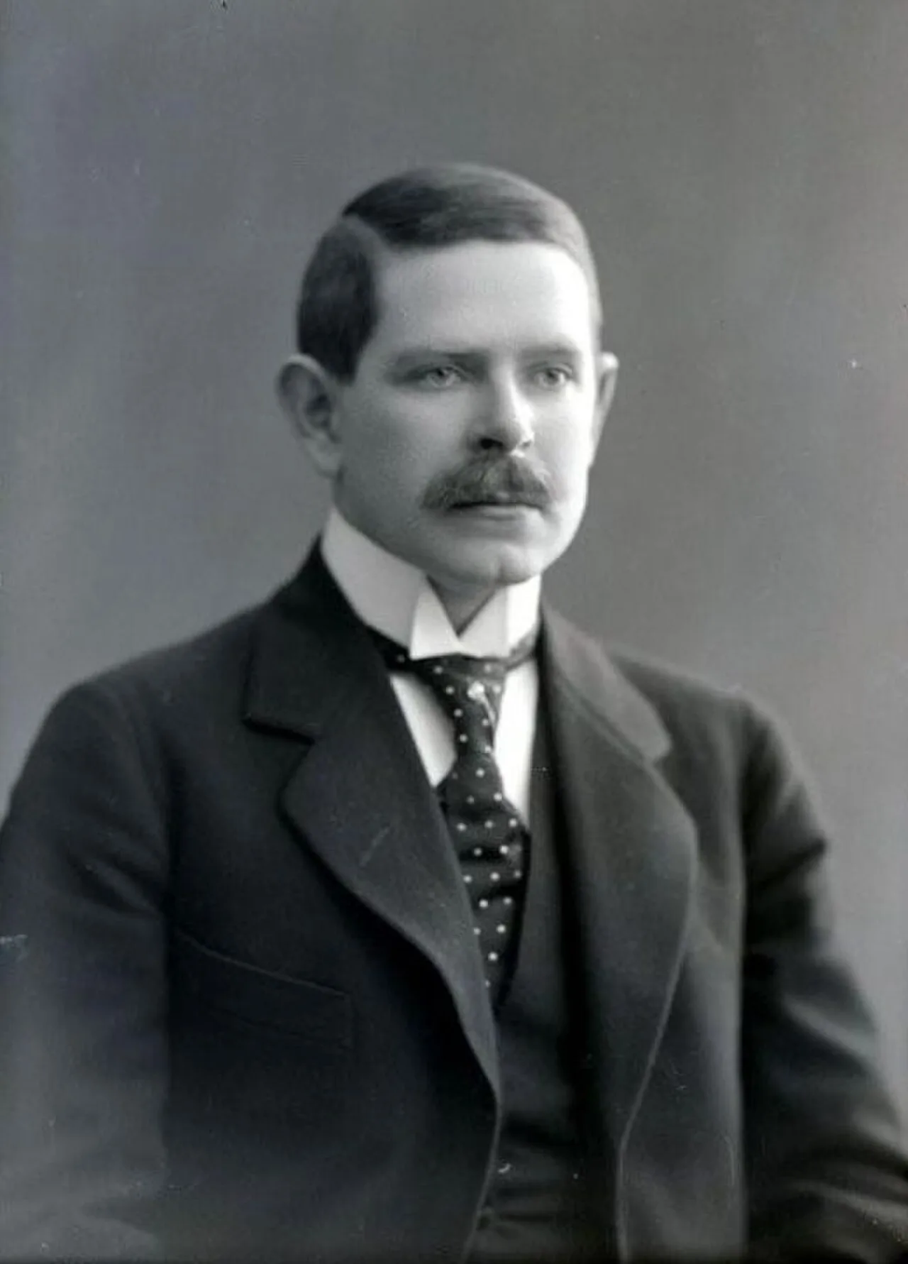 Porträt von Henrik Ameln (1879–1961) – Gedenkseite