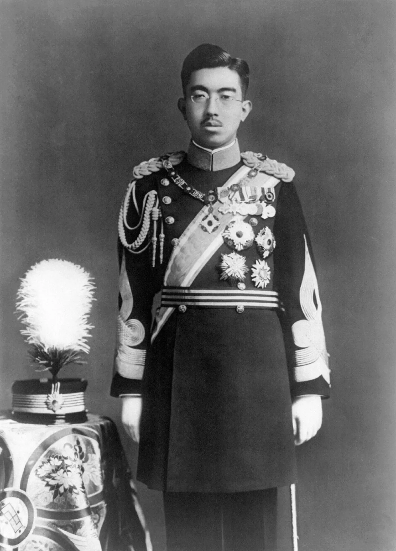 Porträt von Hirohito (1901–1989) – Gedenkseite