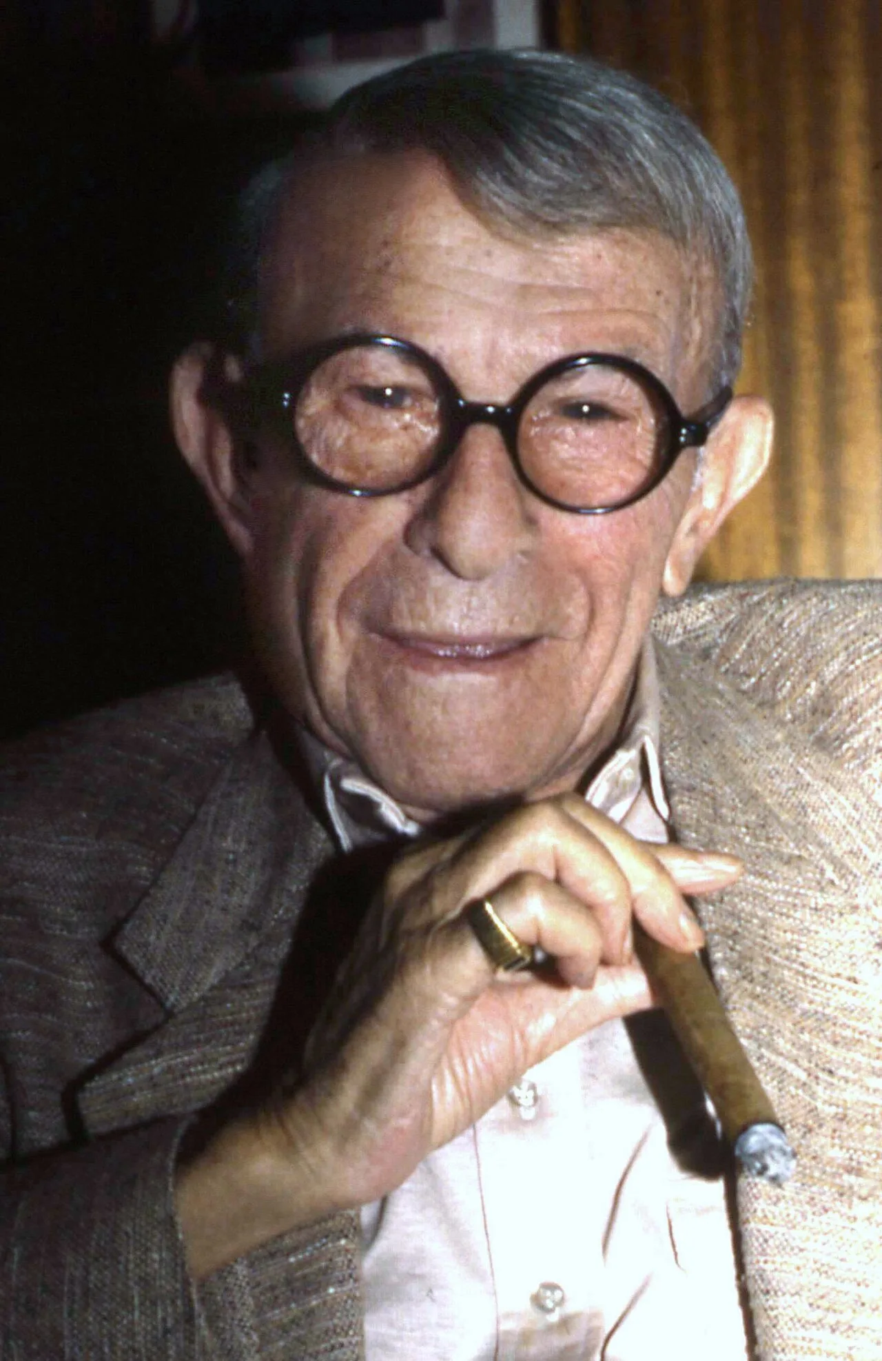 Porträt von George Burns (1896–1996) – Gedenkseite